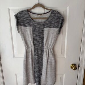 Edme & Esyllte Anthropologie Gray Knit Dress - Size Small